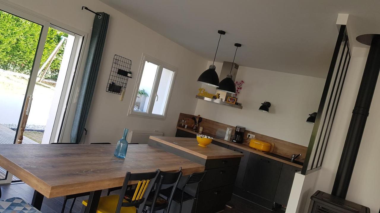 Agreable Maison De Vacances Vaux-sur-Mer Bagian luar foto